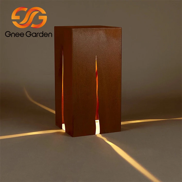 Corten Aydınlatma Direkleri