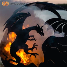 Corten Ateş Küresi Üzerinde Kükreyen Ejderha Deseni